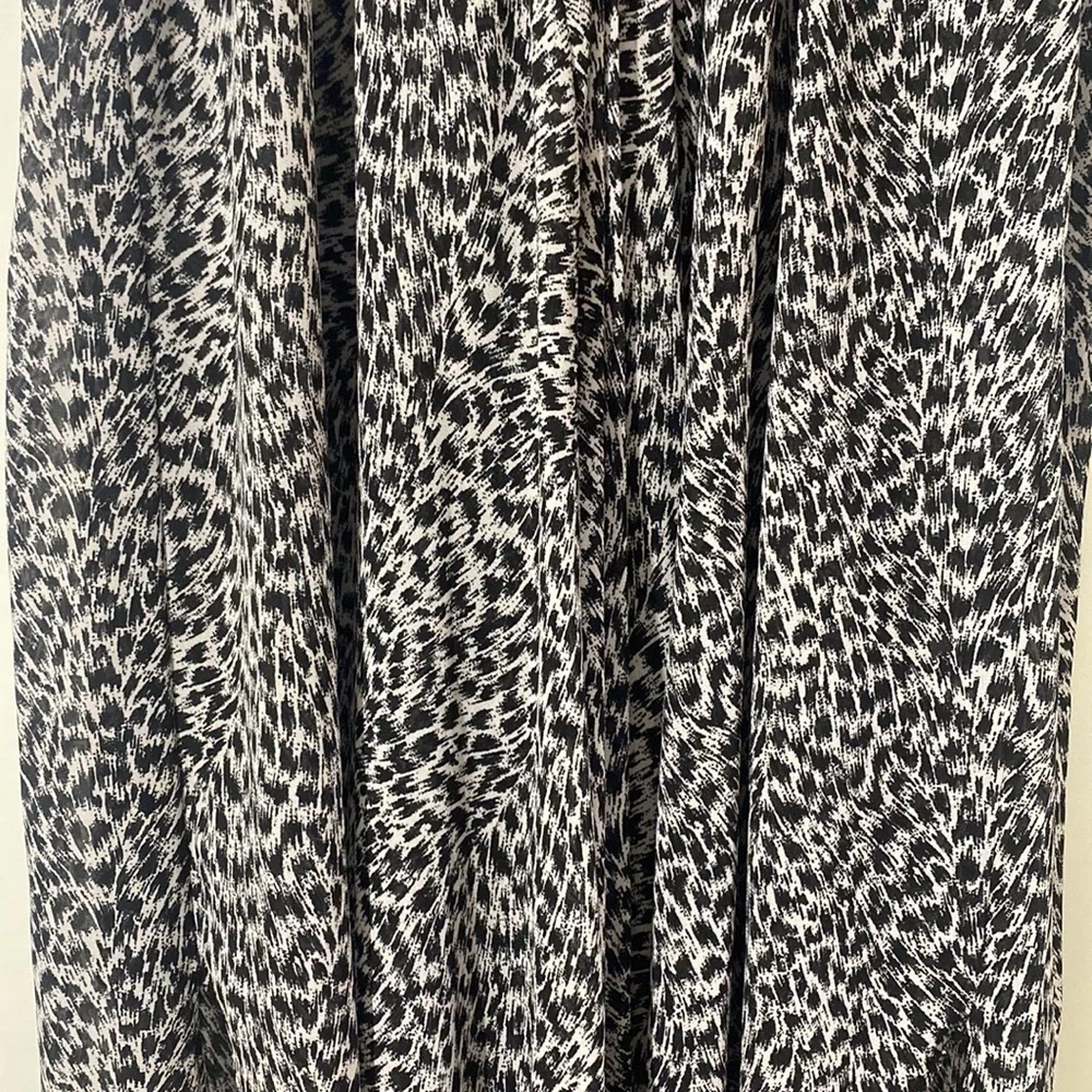 Michael Kors White Leopard Caftan Dress - Picture 4 of 4